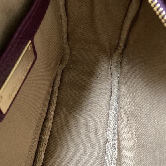 Gigi New York Madison Leather Crossbody Mini Bag - Picture 6 of 16